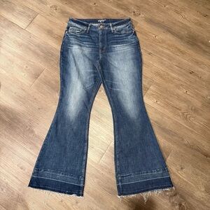 Edgely Women's 14 High Rise Curvy Blue Flared Jeans